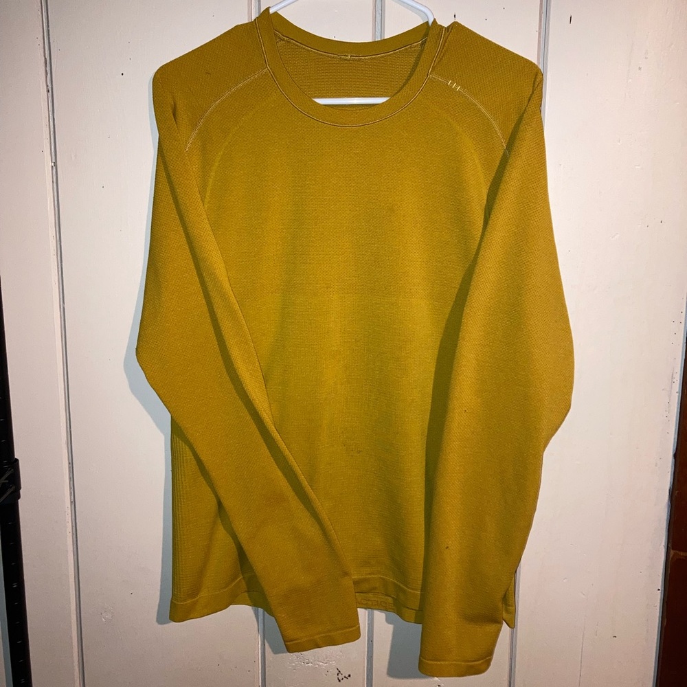 Mens Lululemon Long-sleeve Athletic Tee